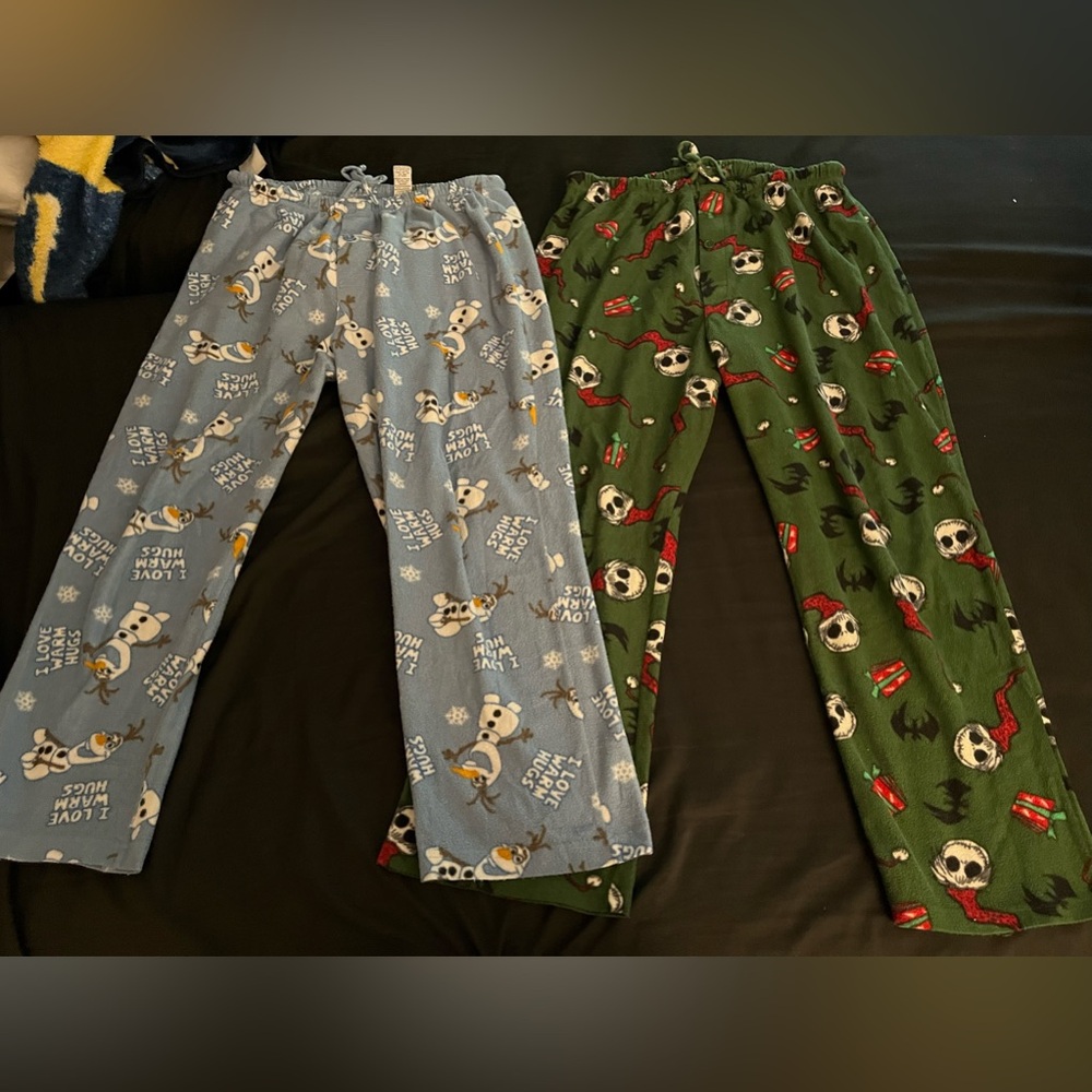 Women’s set of two Disney pj pants with elasticized waist in size large